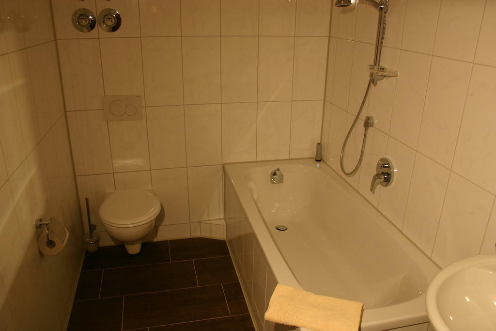 Apartment Traube Бад Урах Екстериор снимка